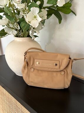 Marc Jacobs Beige Nylon Crossbody Bag | Gold Hardware | Everyday Shoulder Bag